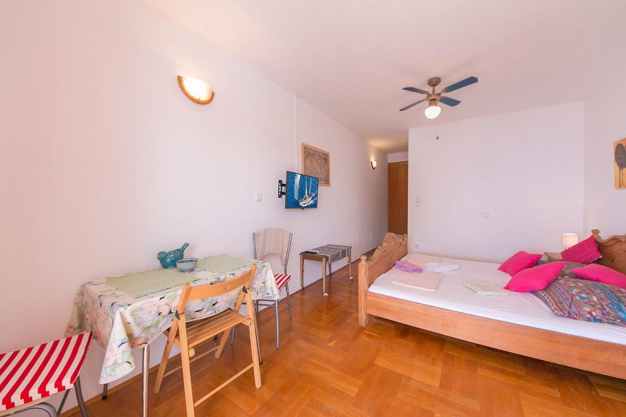 Villa Lastavica Brela Kültér fotó